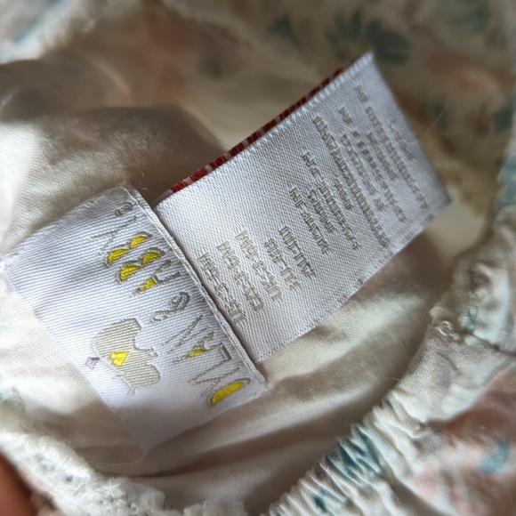 One Piece Bubble/Romper with matching headband / 3-6mth - Picture 4 of 7